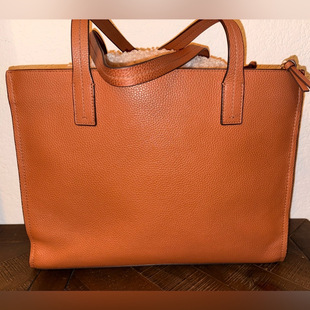 Tory Burch Brown Leather Tote with Tassel NWOT - Picture 6 of 16